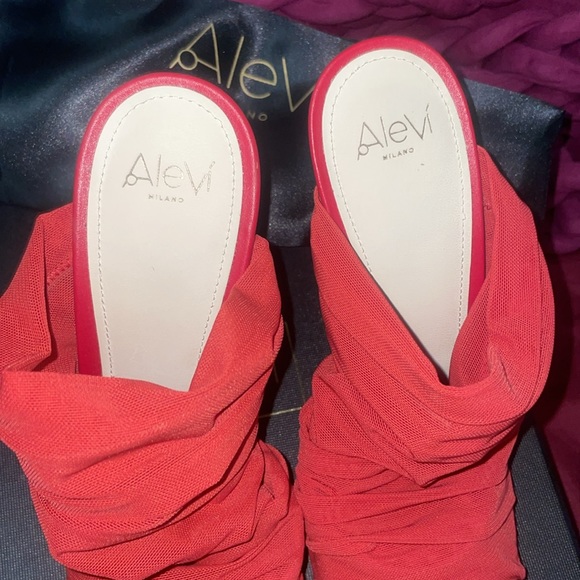 Alevi Milano Shanina 110 Look net red mules - Picture 7 of 17